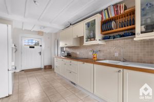 Photo 18- click for photo gallery